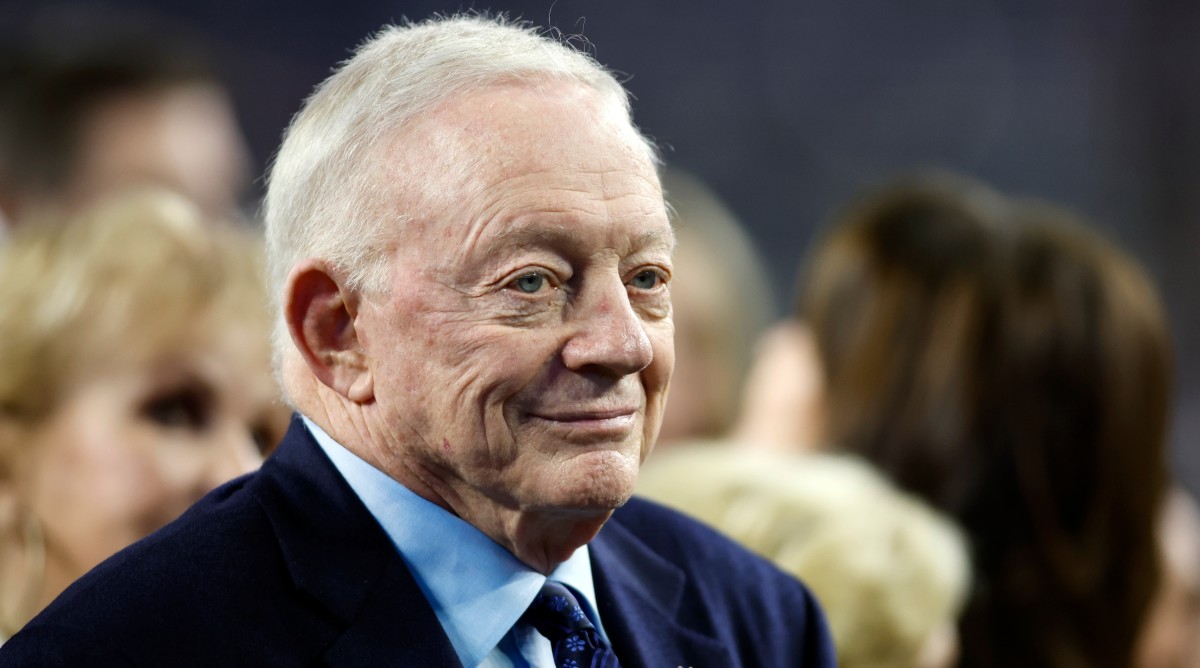 Jerry Jones Says He Won’t Replace K Brett Maher After Bucs Game