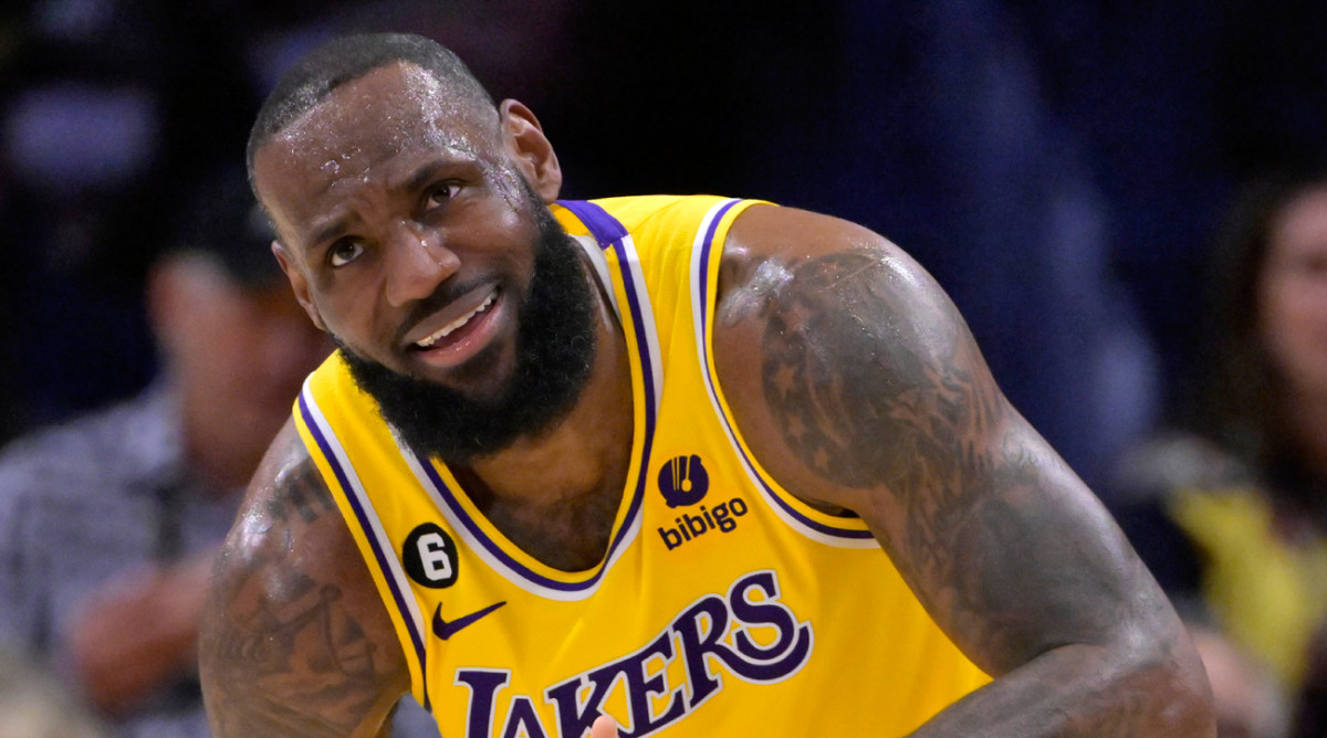 LeBron James Gives Blunt Response to Question on Pelinka Trade Comments
