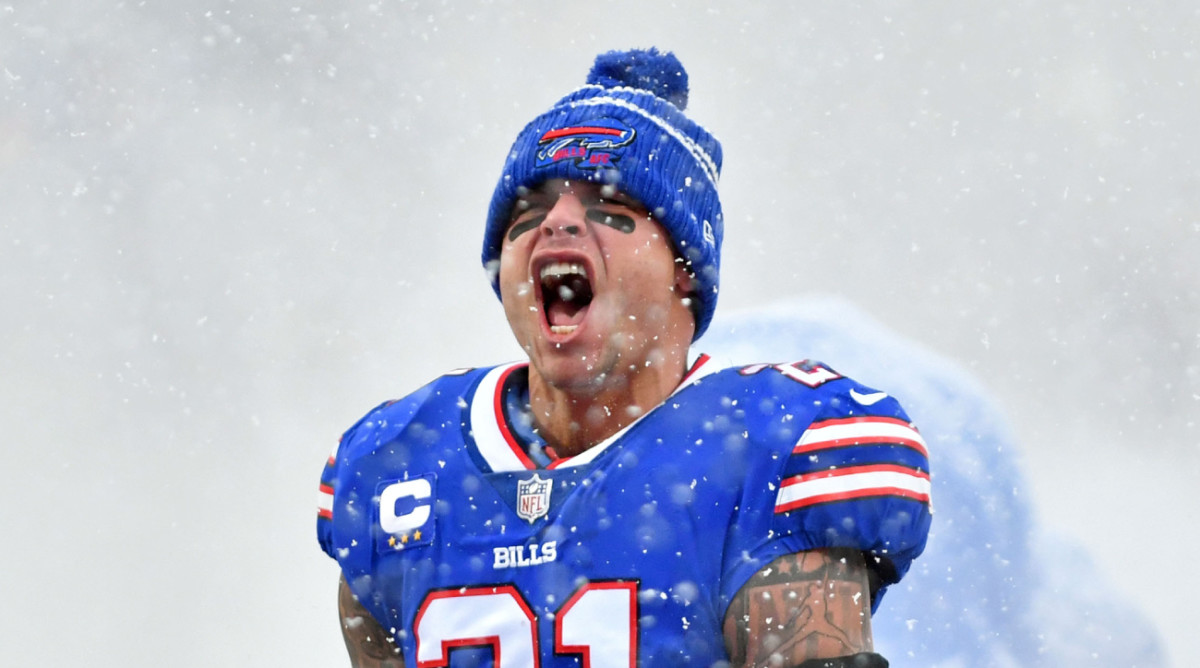 NFL World Celebrates Epic Football Weather at Bengals-Bills
