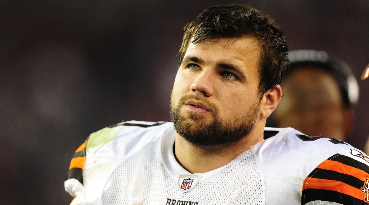 Peyton Hillis Discharged From Hospital After Saving His Kids From Drowning