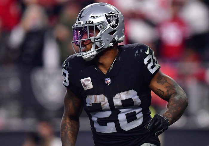 Raiders’ Jacobs to Play vs. Chiefs After Father’s Surgery