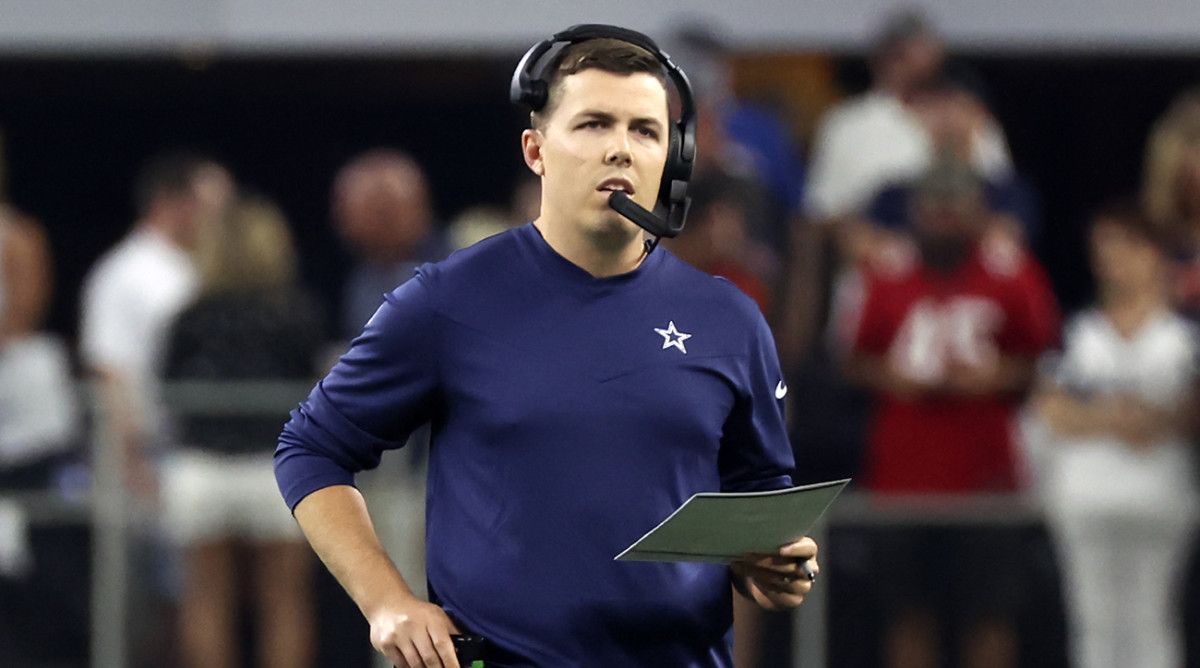 Report: Cowboys OC Kellen Moore to Interview for Panthers Job