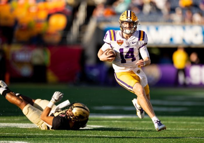 Report: LSU QB Transfer Walker Howard to Visit Ole Miss, TCU