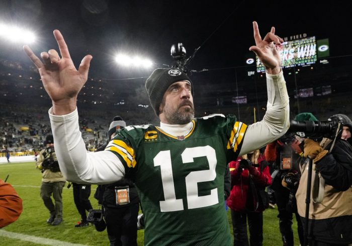 Rodgers Dodges Questions After Spurning Jersey Trade Request