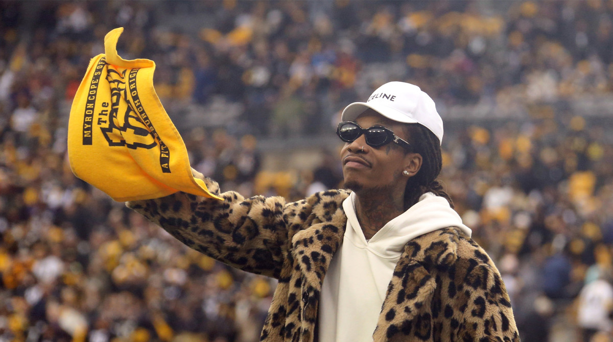 Wiz Khalifa Announces He’ll Perform at NASCAR’s Event in LA Coliseum