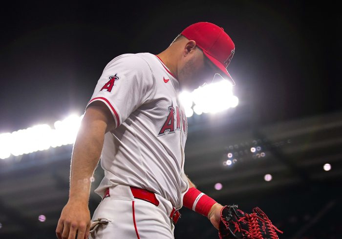 Mike Trout Fights Back Tears When Discussing Knee Injury