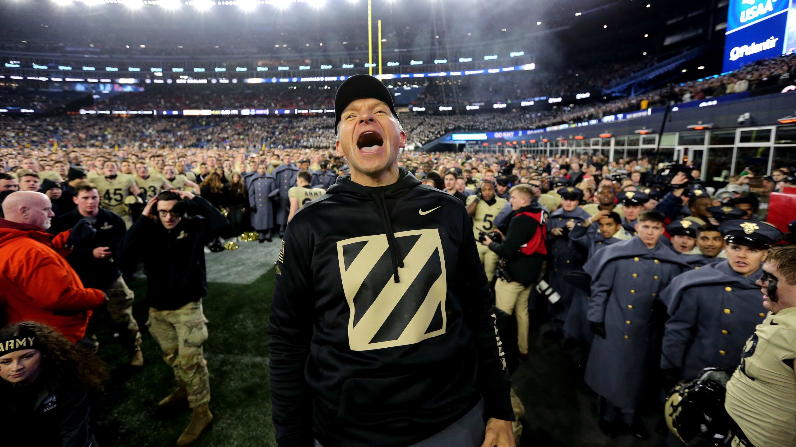 Army Football Show Off New Championship Rings After CIC Trophy Presentation