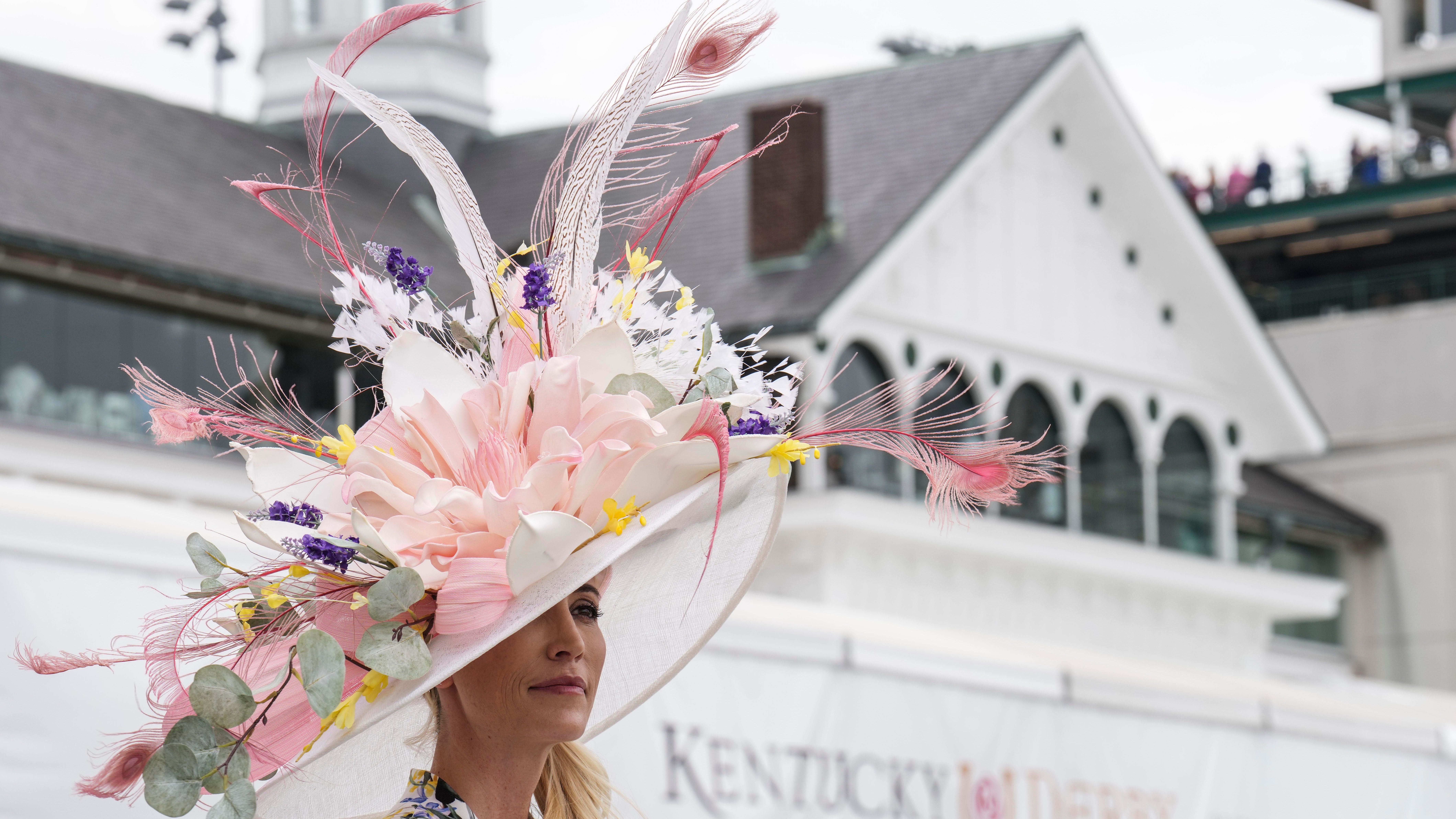 A woman wears a derby hat for the 2023 Kentucky Derby.