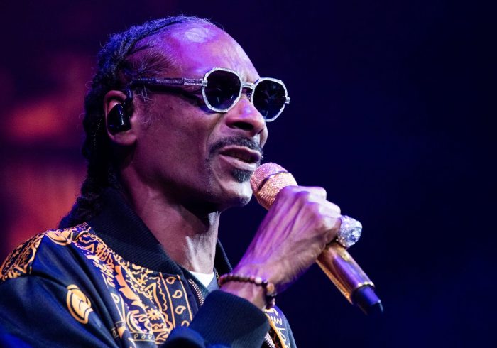 Snoop Dogg's Brand Gin & Juice Named Sponsor of Arizona Bowl