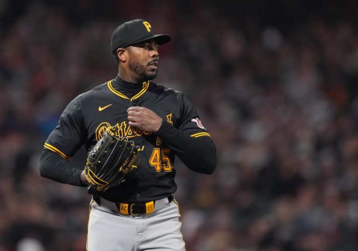 Andrew McCutchen Mocks Aroldis Chapman for Dramatic Overreaction on Mound